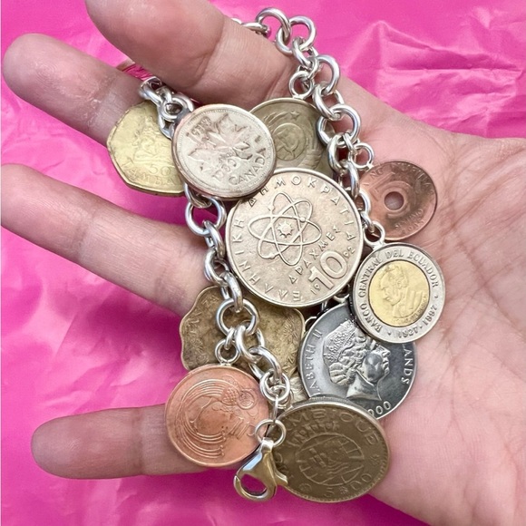 Sterling Silver 12 Coins Charm Bracelet Made In Italy - Picture 5 of 8